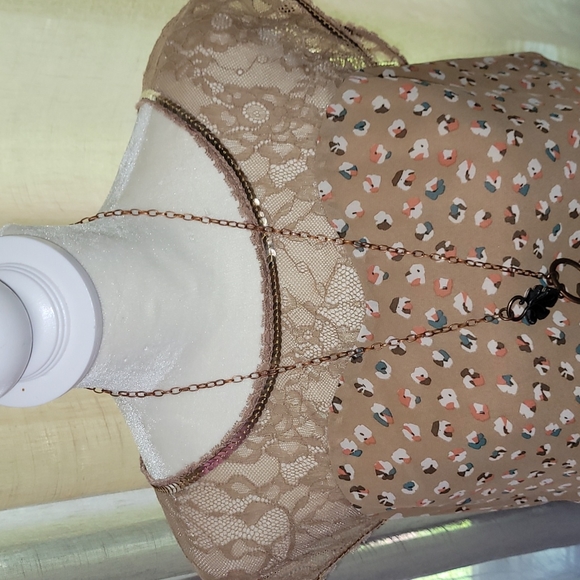 🌾ANTHROPOLOGIE HAZEL LACE PEPLUM TOP, SZ SMALL - Picture 4 of 11